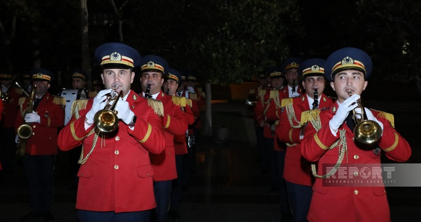 Bakıda Zəfər Günü münasibətilə hərbi orkestrlərin ifasında nümunəvi çıxışlar olub