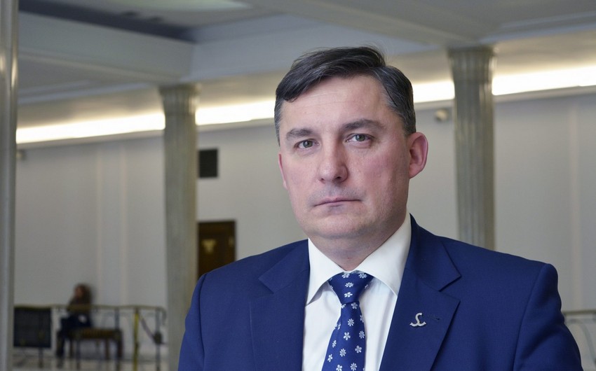 Польский депутат: Требования международного права по Карабаху следует выполнить 