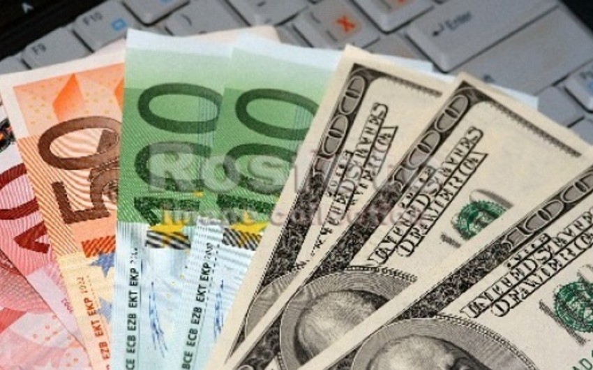 Sharp decline in dollar transfers from Russia observed in Armenia