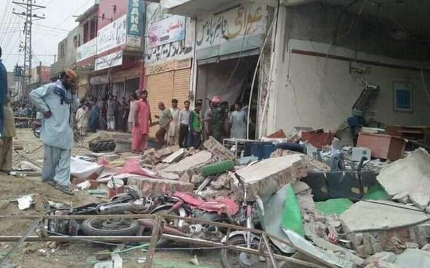 20 injured in Pakistani bank explosion