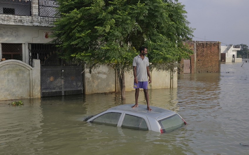 В наводнениях на востоке Индии погибли 156, пострадали около 1,4 млн человек