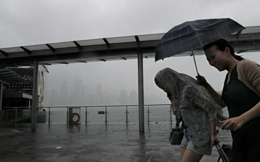 В Китае более миллиона человек эвакуированы из-за супертайфуна Лекима