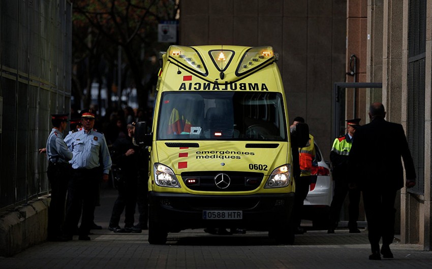 İspaniya dəmiryol stansiyasında qəza olub, 48 nəfər yaralanıb