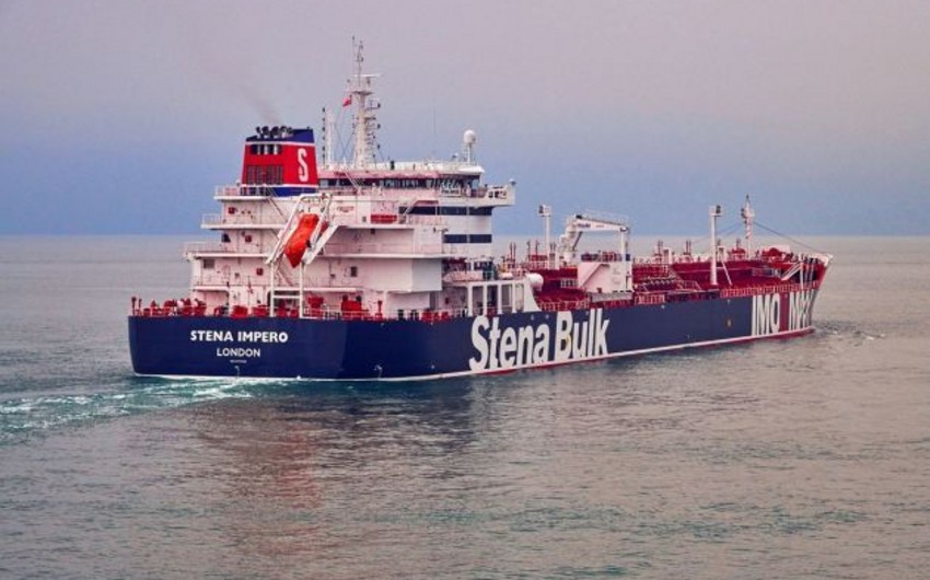 İran Fars körfəzində Britaniyanın neft tankerini saxlayıb