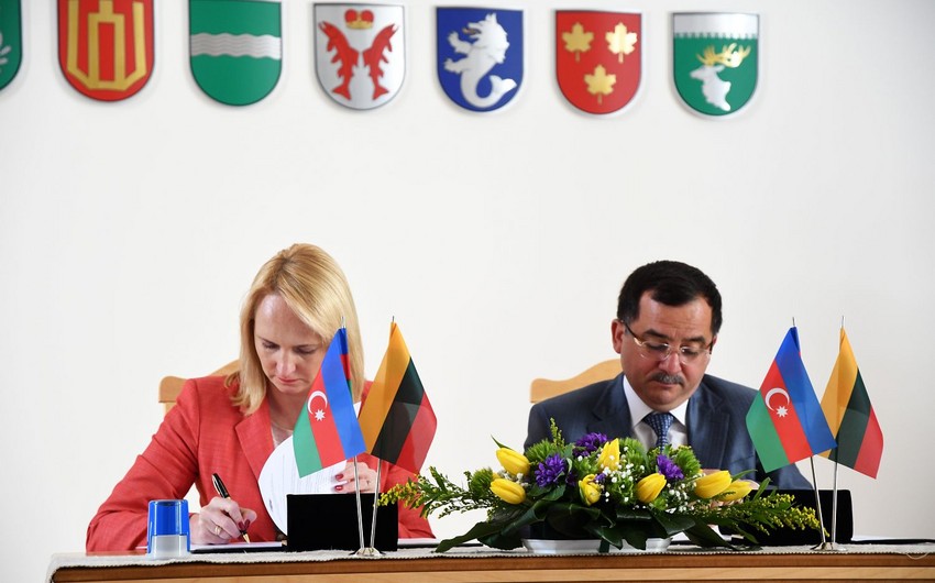 Между Газахским районом Азербайджана и Тракайским районом Литвы подписано cоглашение о сотрудничестве