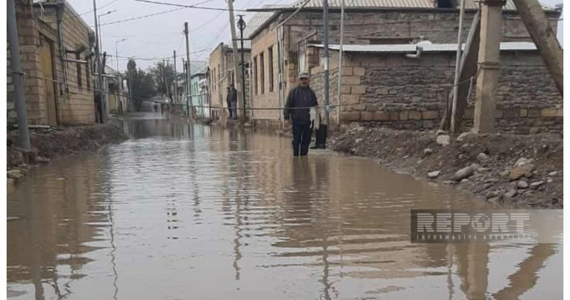 В Гяндже дожди нанесли серьезный ущерб