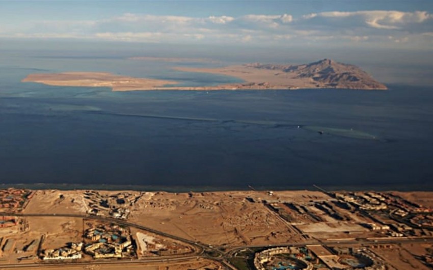 Египет передал два спорных острова под суверенитет Саудовской Аравии
