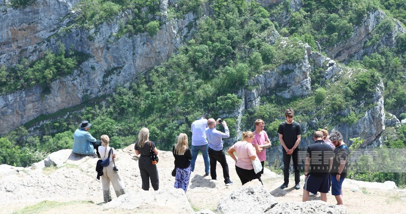 Norwegian travelers visit Jidir plain in Shusha
