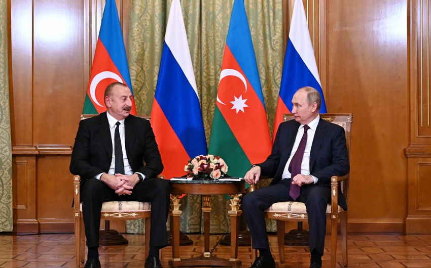 Vladimir Putin İlham Əliyevə zəng edib, üçtərəfli bəyanatların icrası müzakirə olunub