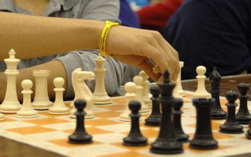Сборная Азербайджана по шахматам одолела Литву, но уступила Италии на Чемпионате Европы