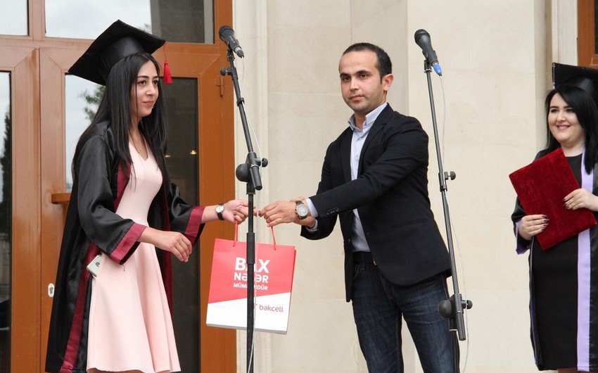 Bakcell took part in a career fair for graduates in Ganja