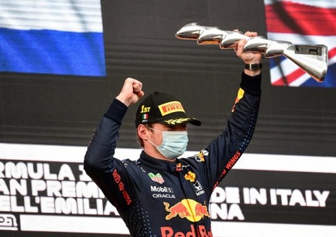 Ферстаппен выиграл Гран-при Эмилия-Романьи