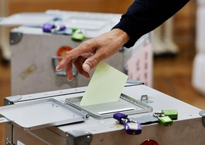 Japan's ruling bloc loses majority