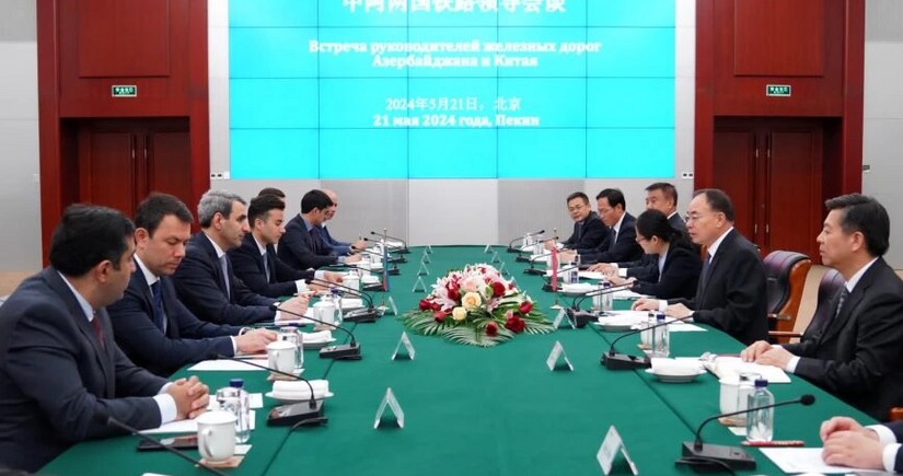 Председатель АЖД обсудил в Китае проект Среднего коридора 