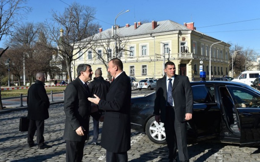 ​В Софии состоялась официальная церемония встречи президента Ильхама Алиева