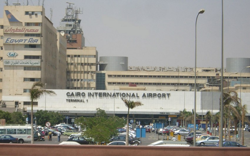 В Каире задержан рейс в Стамбул после сообщения о бомбе на борту самолета