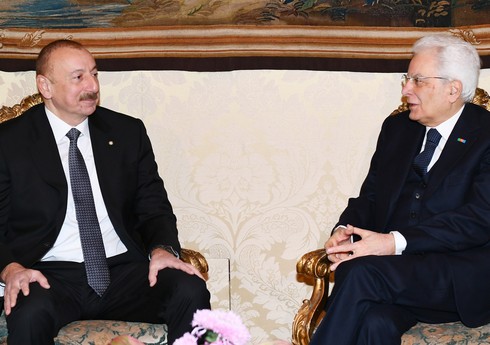 Президент Ильхам Алиев поздравил президента Италии