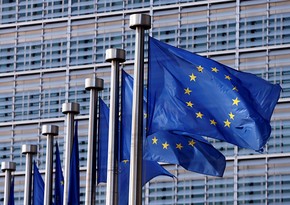 ЕС не стал закрывать свои диппредставительства в Украине