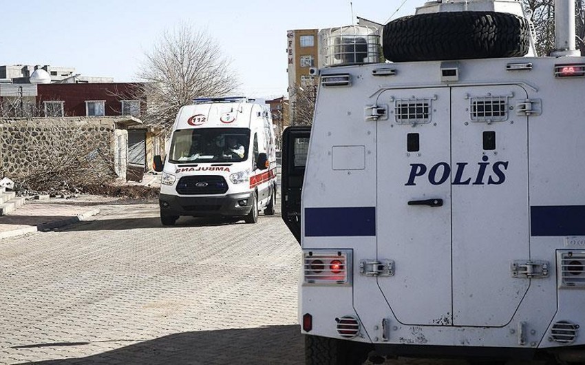 Türkiyədə terror aktı nəticəsində 3 polis əməkdaşı şəhid olub