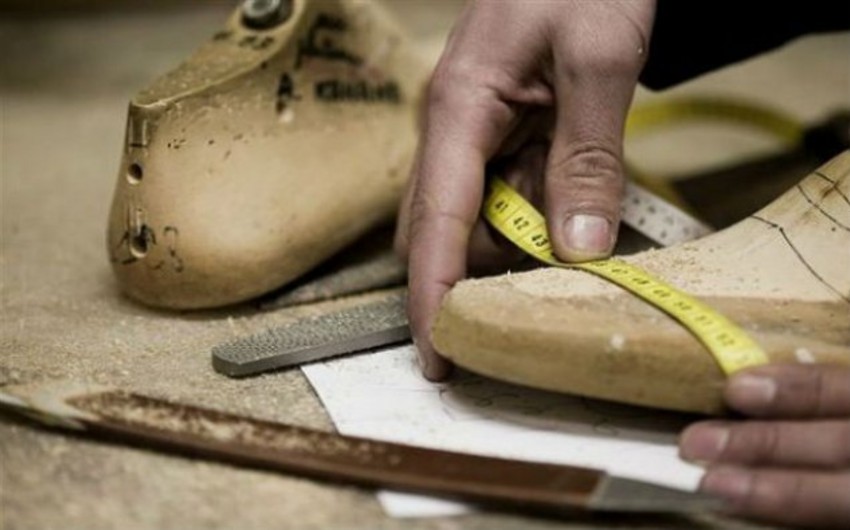 Shoemaking in Azerbaijan decreases