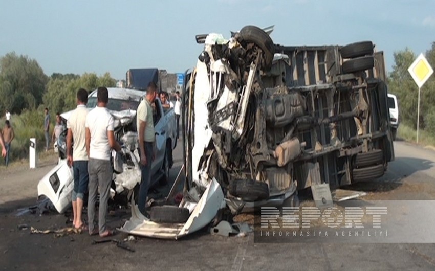 İmişlidə yol qəzası olub, xəsarət alanlar var