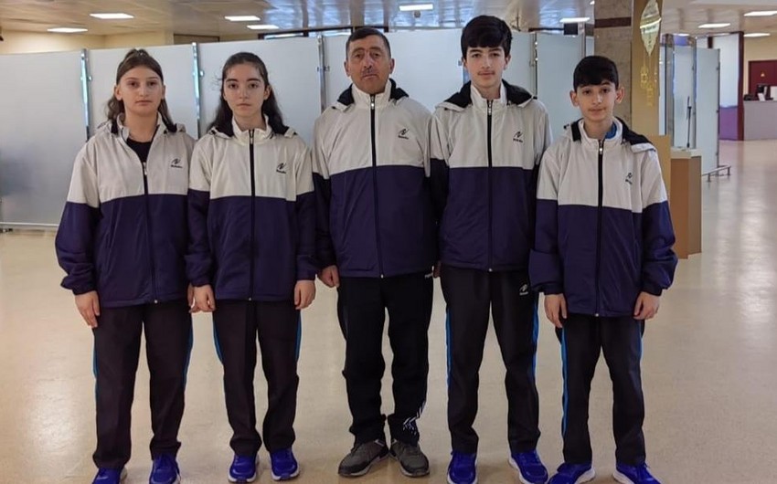 Азербайджанские теннисисты отправились в Турцию