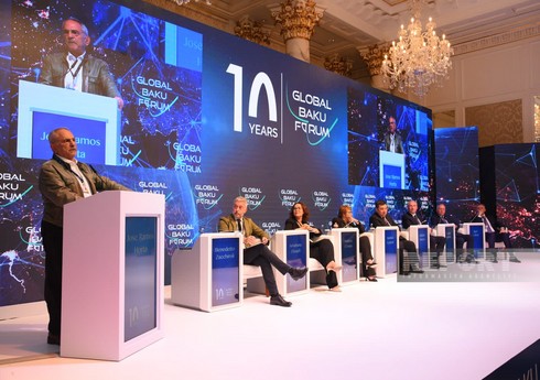 X Глобальный Бакинский форум: Панельная сессия на тему “Новое открытие многосторонности: новая эра неприсоединения?