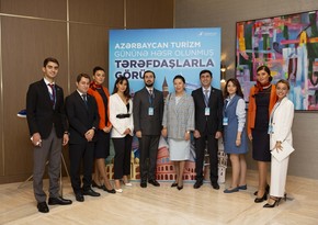 AZAL və turizm agentlikləri aviasiya və turizm sektorlarının inkişafını müzakirə edib