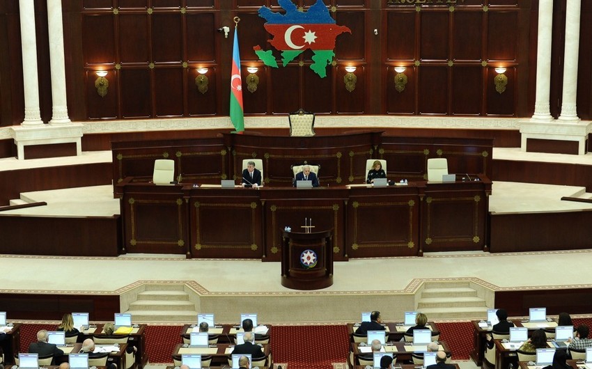 Plenary session of Azerbaijan's Milli Majlis kicks off