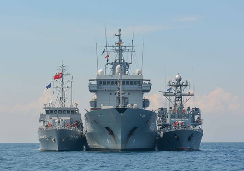 Учения с участием кораблей Турции, Румынии, США и Украины прошли в Черном море