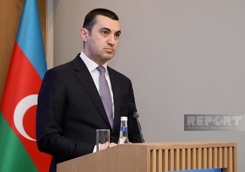 Официальный Баку осудил сожжение флагов Азербайджана и Турции в Ереване