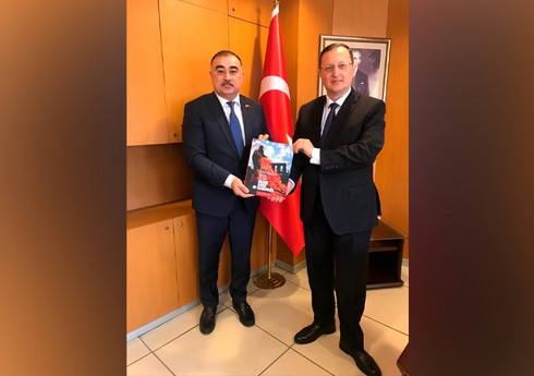 Посол Азербайджана встретился с представителем МИД Турции