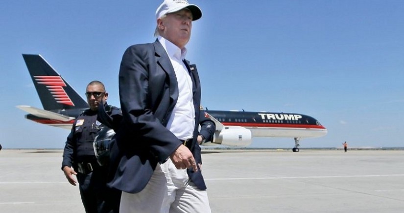 Reuters: Самолет Трампа столкнулся с другим бортом в аэропорту Флориды