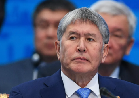 Суд Бишкека оправдал Атамбаева по делу о беспорядках осенью 2020 года