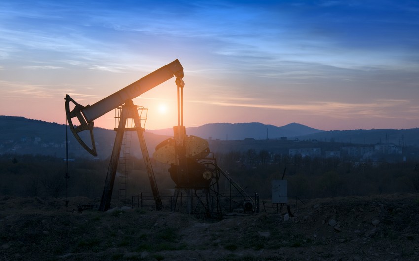 Azerbaijani oil price exceeds $81