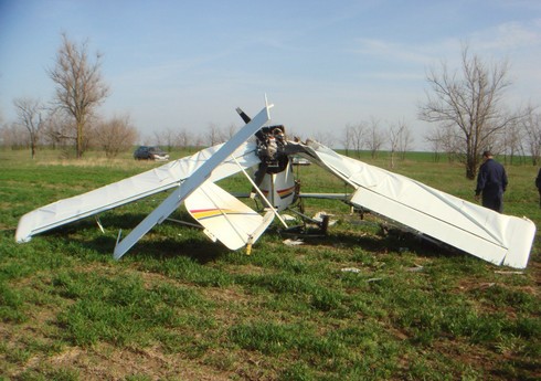 В Австрии в результате падения легкомоторного самолета погибли четыре человека
