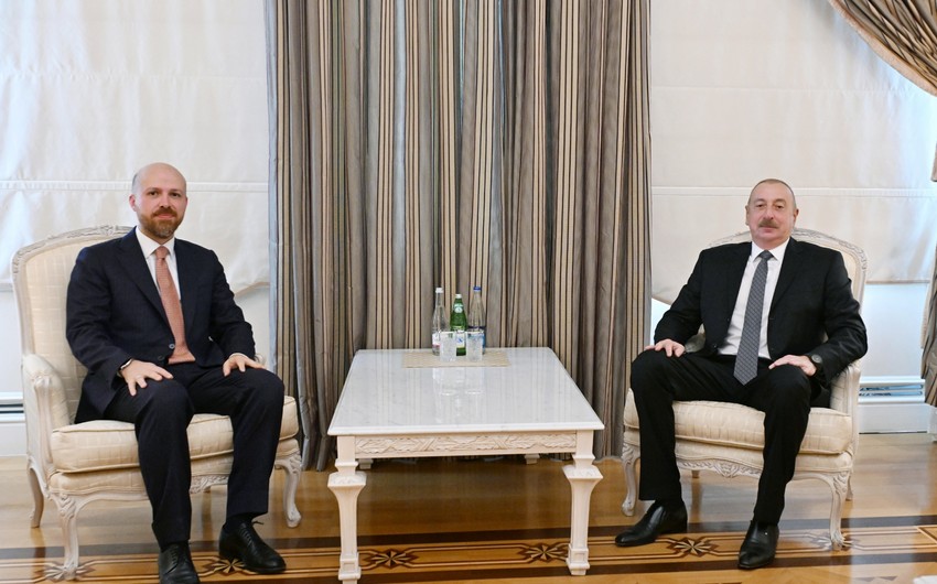 President Ilham Aliyev receives President of World Ethnosport Confederation