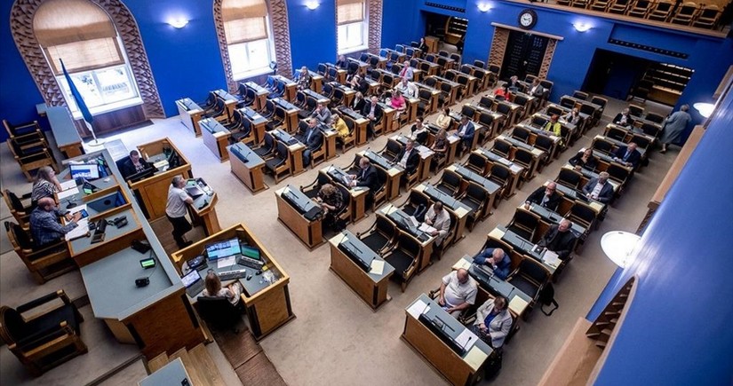 Estonian parliament adopts law allowing use of Russian frozen assets