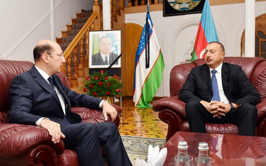 Президент Ильхам Алиев побывал в посольстве Узбекистана