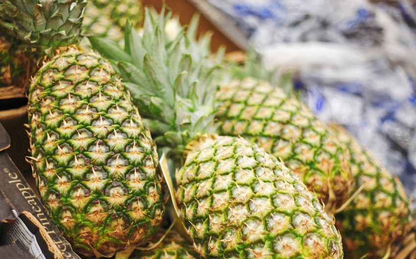 Азербайджан нарастил импорт ананасов из Индонезии