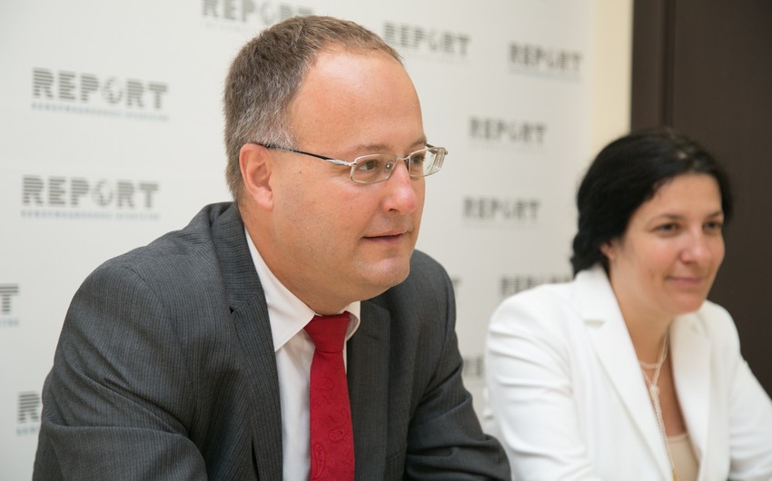 Romanian Ambassador to Azerbaijan visits Report News Agency - PHOTOS