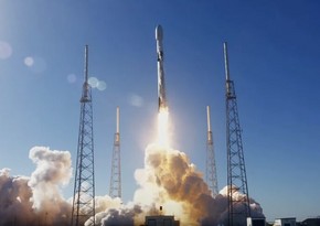 SpaceX запустила ракету-носитель с коммерческими спутниками