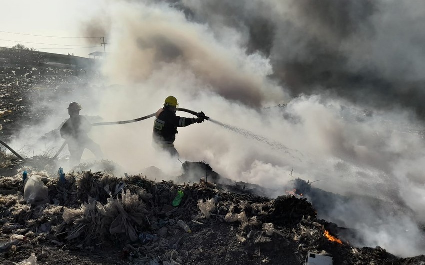 В Сумгайыте загорелся полигон бытовых отходов