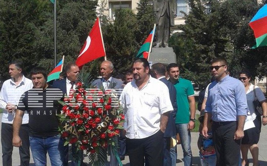 Support campaign held in front of Turkish Embassy in Azerbaijan - PHOTOS
