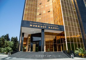 Azərbaycan Mərkəzi Bankının valyuta ehtiyatları mayda cüzi azalıb