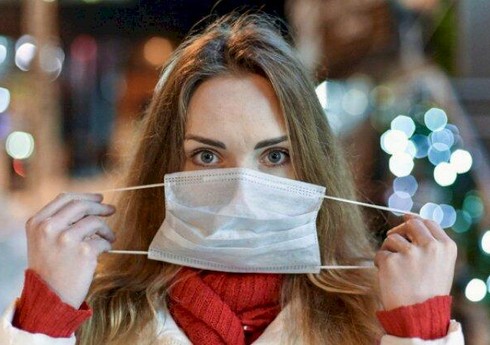 В 11 регионах России снова ввели обязательное ношение масок