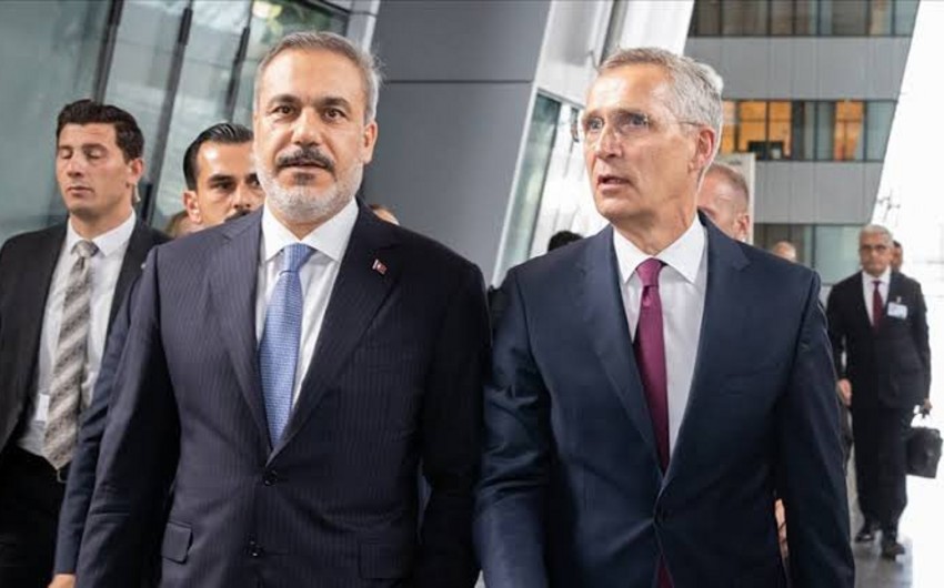 Глава МИД Турции и генсек НАТО обсудили расширение североатлантического альянса