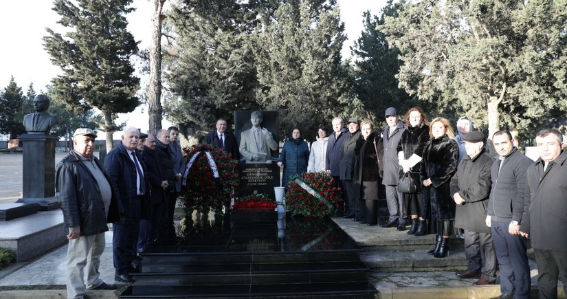 BDU-da professor Şirməmməd Hüseynovun 100 illik yubileyi qeyd olunub