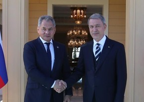 Russian, Turkish defense ministers discuss situation in Ukraine