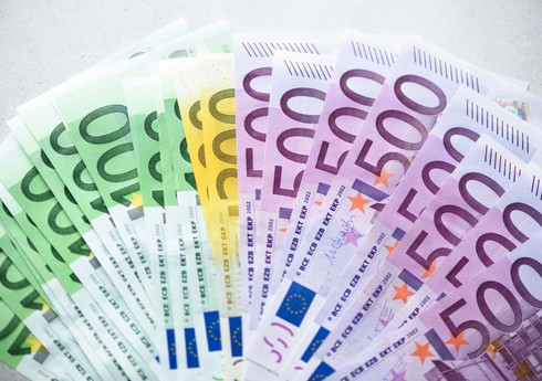 Госдолг Франции может составить 3,6 трлн евро в 2027 году